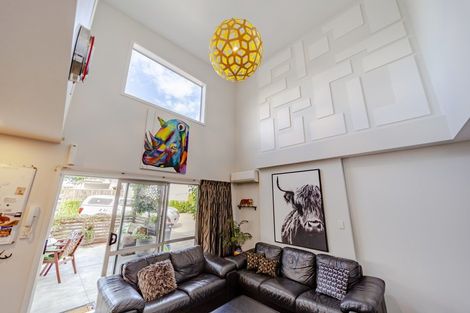 Photo of property in 168a Charles Street, Westshore, Napier, 4110