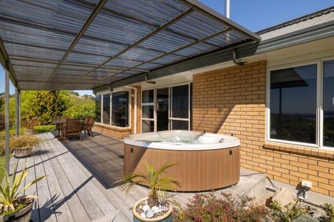 Photo of property in 91 Waikite Road, Welcome Bay, Tauranga, 3175