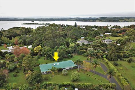 Photo of property in 215 Rangitane Road, Kerikeri, 0294