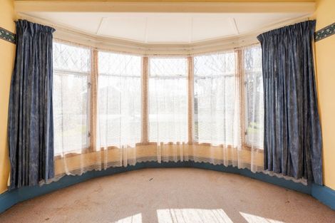 Photo of property in 25 Kirkcaldy Street, South Dunedin, Dunedin, 9012
