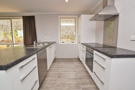 Photo of property in 5 Ashbourne Lane, Dinsdale, Hamilton, 3204