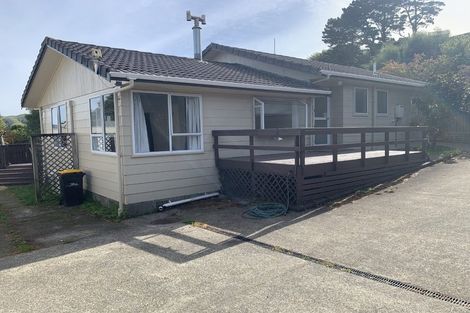 Photo of property in 66 Dominica Crescent, Grenada Village, Wellington, 6037