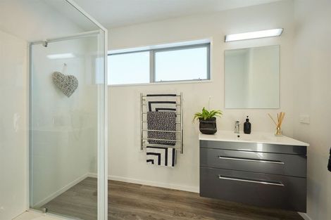 Photo of property in 16 Swyncombe Place, Kaikoura Flat, Kaikoura, 7371