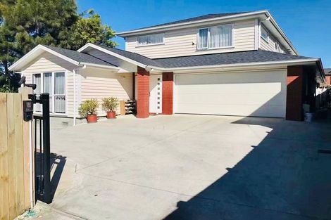 Photo of property in 56a Hutchinson Avenue, New Lynn, Auckland, 0600
