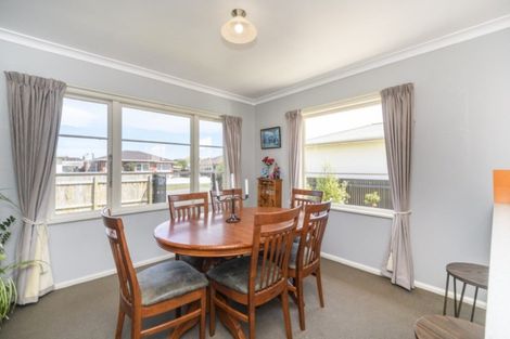 Photo of property in 17 Forbury Avenue, Takaro, Palmerston North, 4412