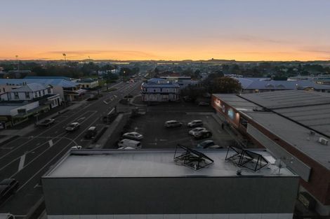 Photo of property in 10 Queen Street West, Levin, 5510