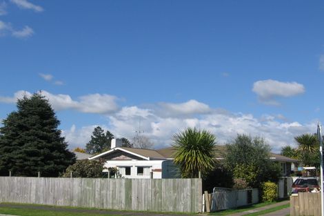 Photo of property in 36 Henderson Crescent, Parkvale, Tauranga, 3112