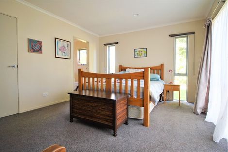 Photo of property in 34 Dolphin Drive, Whiritoa, Whangamata, 3691