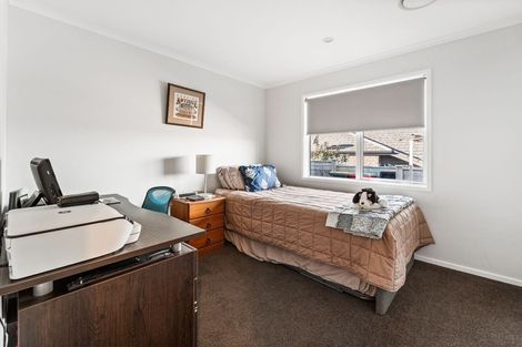 Photo of property in 9 Walnut Road, Riverhead, 0820