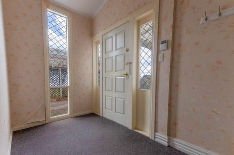 Photo of property in 16 Toia Street, Marton, 4710