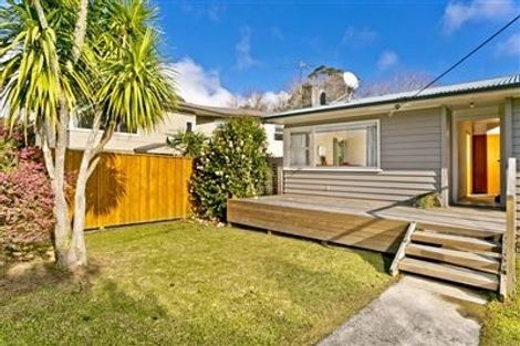 Photo of property in 44 Trinidad Road, Sunnynook, Auckland, 0620
