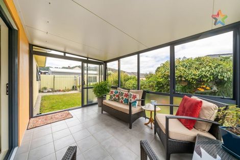 Photo of property in 58a Molesworth Street, Taita, Lower Hutt, 5011