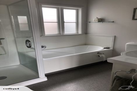 Photo of property in 6 Hindmarsh Street, Johnsonville, Wellington, 6037