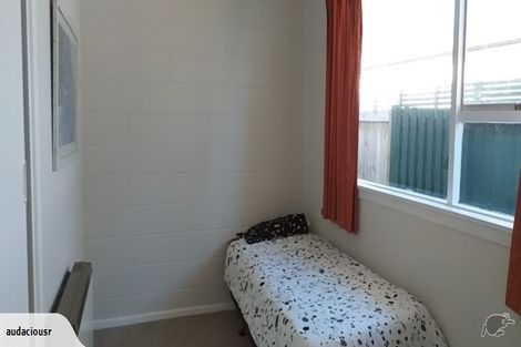 Photo of property in 2/12 Gibbon Street, Sydenham, Christchurch, 8023