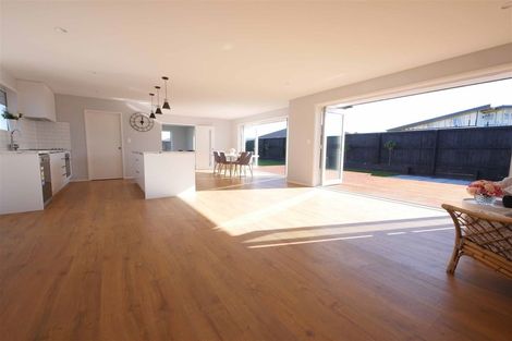 Photo of property in 7 Springbrook Close, Rangiora, 7400