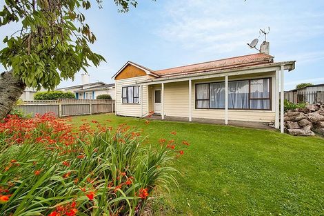 Photo of property in 184 High Street, Eltham, 4322