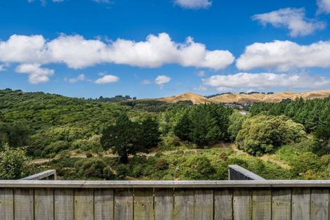 Photo of property in 7 Catlins Glen, Aotea, Porirua, 5024