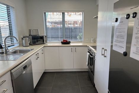 Photo of property in 2/21 Bishop Street, St Albans, Christchurch, 8014