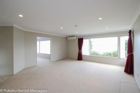 Photo of property in 2/28 Carnoustie Drive, Wattle Downs, Auckland, 2103