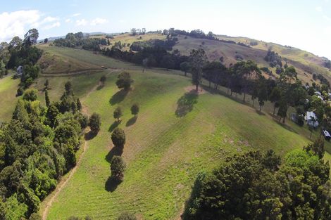 Photo of property in 5 Kookaburra Drive, Tawharanui Peninsula, Warkworth, 0986