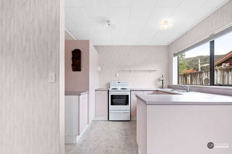 Photo of property in 9 Cooper Street, Taita, Lower Hutt, 5011