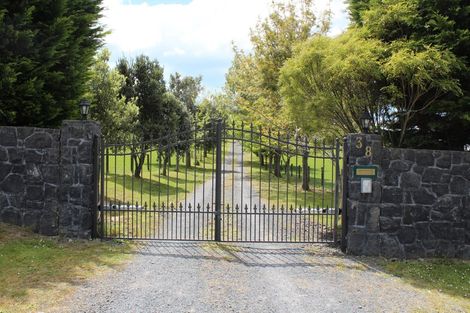 Photo of property in 38 Henson Road, Whitford, Howick, 2571