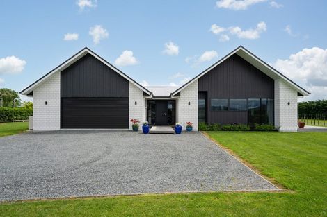 Photo of property in 99 Peake Road, Cambridge, 3493