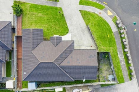 Photo of property in 7 John Broad Place, Flat Bush, Auckland, 2019