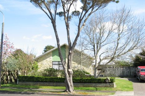Photo of property in 55 Heta Road, Highlands Park, New Plymouth, 4312