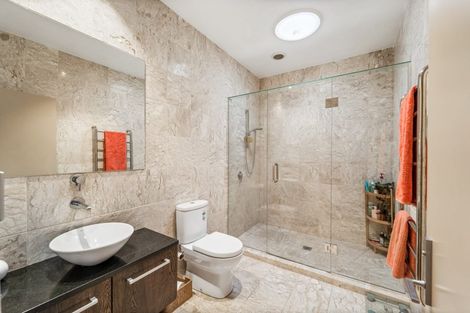 Photo of property in 139 Roberts Road, Matakatia, Whangaparaoa, 0930