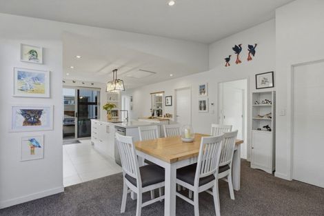 Photo of property in 9 Pimelea Street, Papamoa Beach, Papamoa, 3118