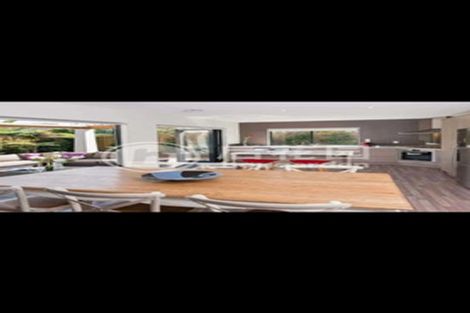 Photo of property in 25 Erne Crescent, East Tamaki, Auckland, 2016