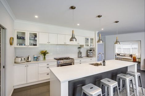 Photo of property in 11 Te Heipora Place, Havelock North, 4130