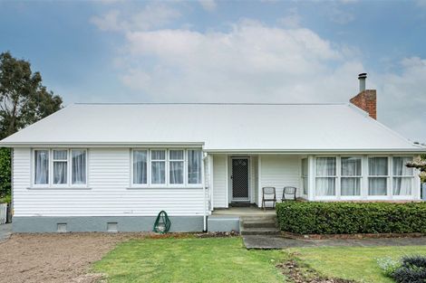 Photo of property in 6 Savage Crescent, Waipukurau, 4200