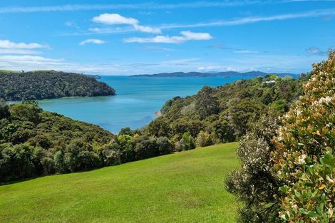 Photo of property in 4 Kotare Place, Sandspit, Warkworth, 0982