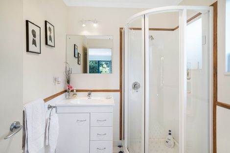 Photo of property in 86 Meadowstone Drive, Wanaka, 9305