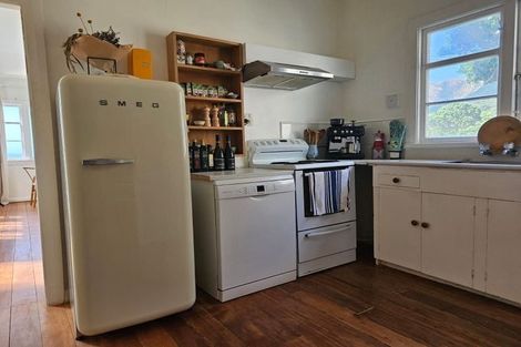 Photo of property in 20 Ocean Parade, Pukerua Bay, 5026