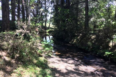 Photo of property in 482 Millbrook Road, Waipu, 0582