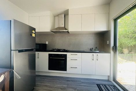 Photo of property in 7 Fulmar Way, Unsworth Heights, Auckland, 0632