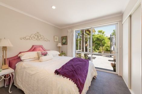 Photo of property in 2 Commodore Place, Britannia Heights, Nelson, 7010