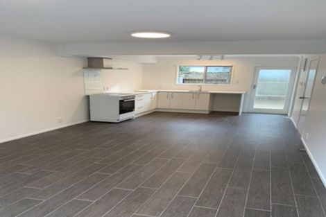 Photo of property in 1/26 Finn Place, Totara Vale, Auckland, 0629