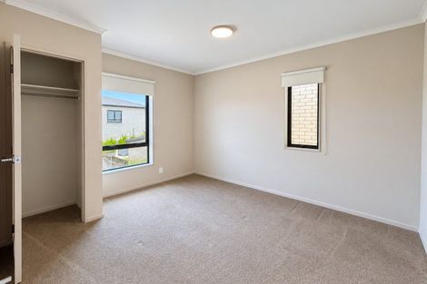 Photo of property in 7 Taiaapure Street, Weymouth, Auckland, 2103