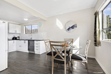 Photo of property in 15a Chapman Crescent, Naenae, Lower Hutt, 5011