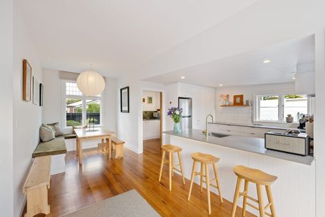 Photo of property in 36 Ngaio Street, Saint Martins, Christchurch, 8022