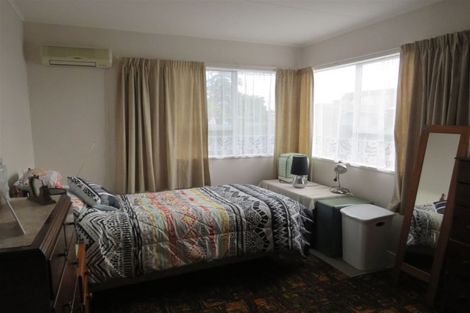 Photo of property in 37 Power Street, Levin, 5510