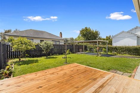 Photo of property in 2/13 John Street, Mangere East, Auckland, 2024