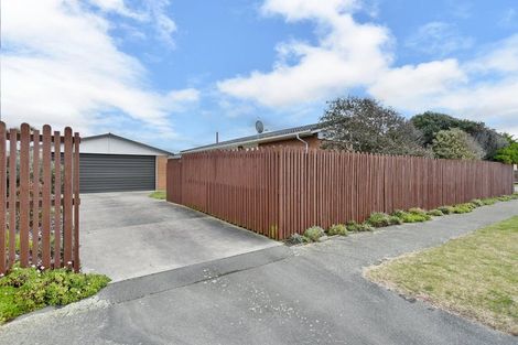 Photo of property in 18 Pandora Street, North New Brighton, Christchurch, 8083