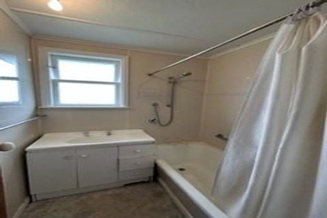 Photo of property in 15 Takahe Street, Taihape, 4720