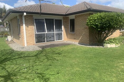 Photo of property in 18 Cate Road, Rototuna, Hamilton, 3210