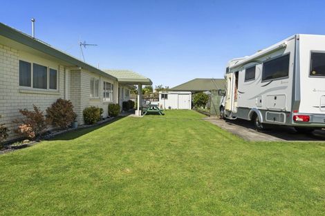 Photo of property in 56 Evans Road, Papamoa Beach, Papamoa, 3118